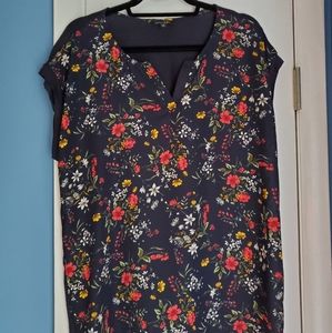 Navy Floral Short Sleeved Blouse